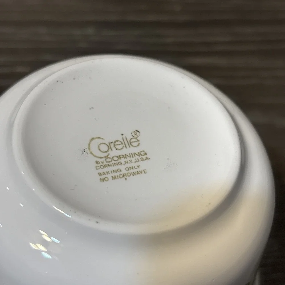 Corelle strawberry sundae